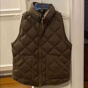 I Cew Khaki down vest